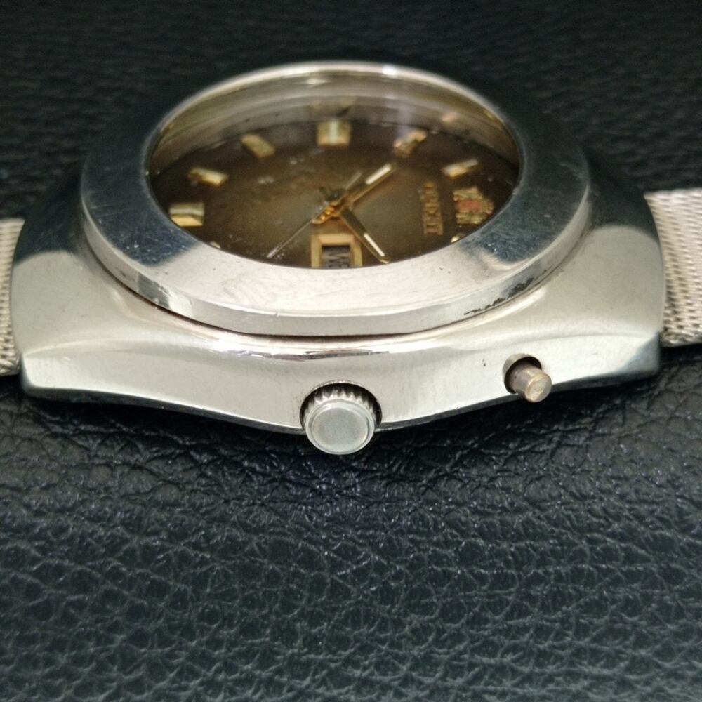 Vintage 1979 Orient Automatic Mens Silver Watch W/daydate & Gold accents - Picture 5 of 10